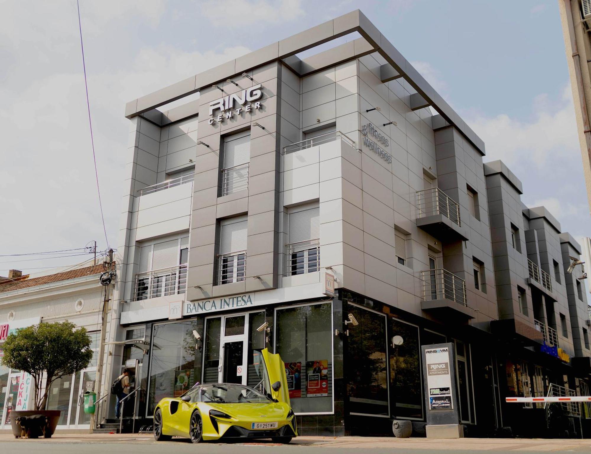 Ring Inn Apartments Obrenovac  エクステリア 写真