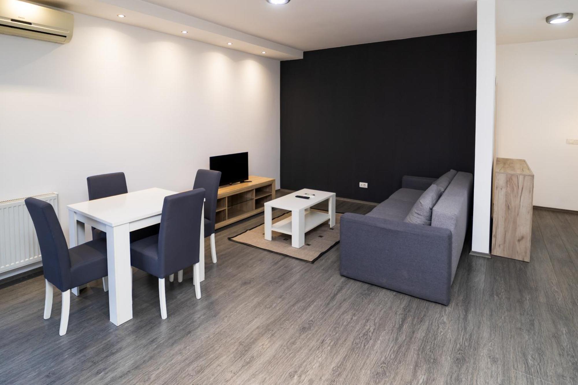 Ring Inn Apartments Obrenovac  部屋 写真